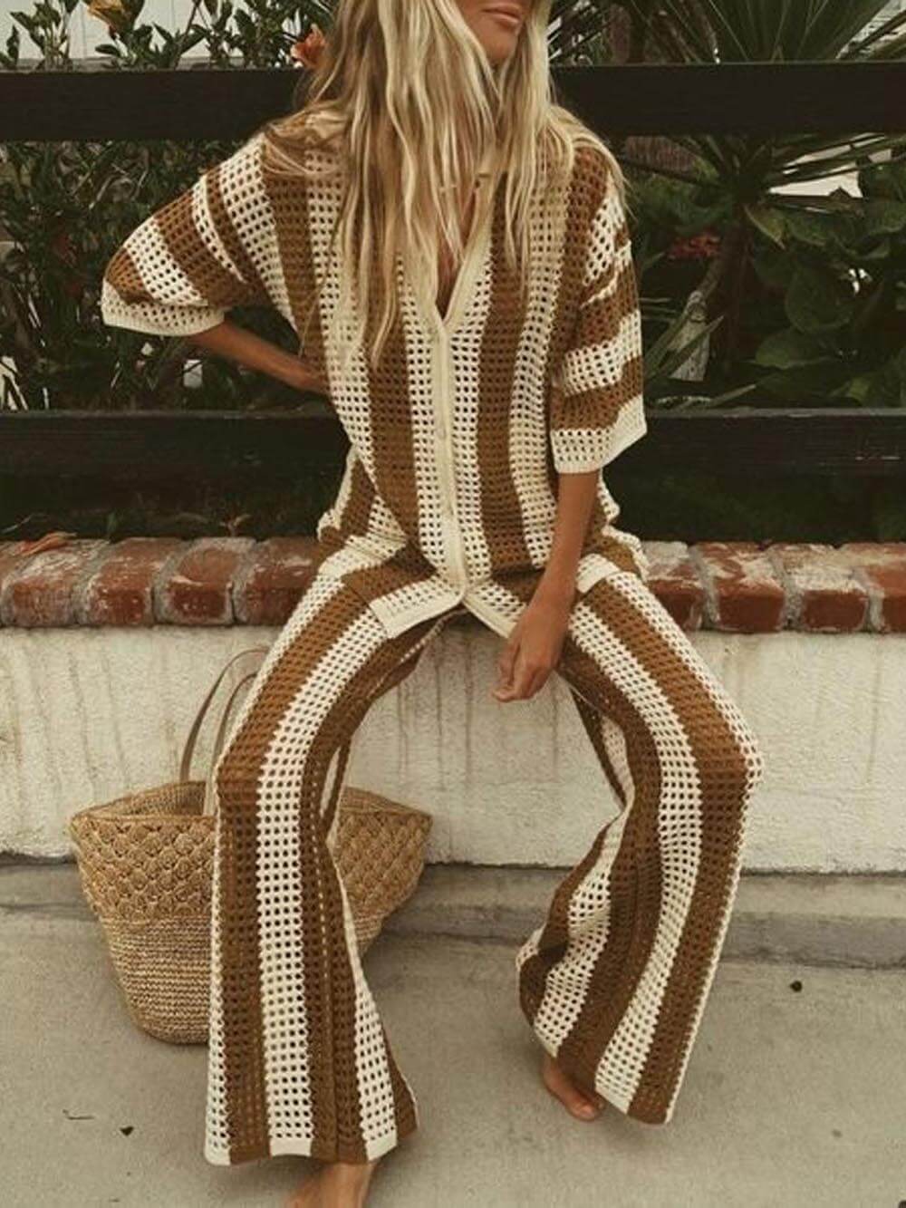 Alicia - Trendy Two Piece Striped Shirt and Pant Set